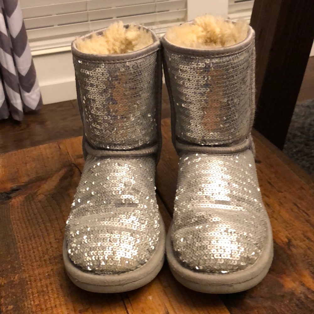 Silver sequins UGG boots